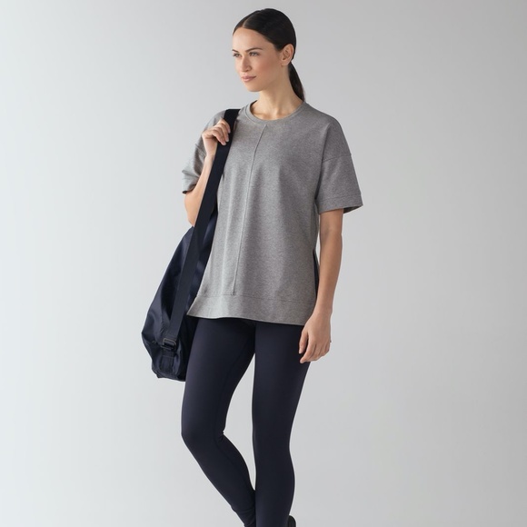 Lululemon Cut Above Tee - Size 6 - Picture 1 of 6